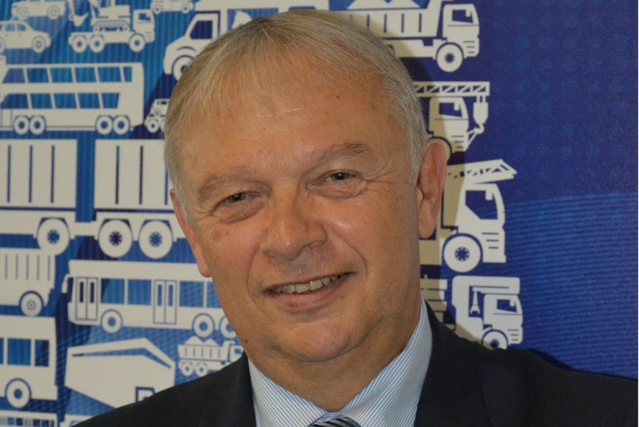 Patrick Cholton (FFC-Solutrans) : "Nous avons associé les problématiques des transporteurs à celles des professionnels du pneumatique"
