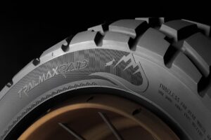 Dunlop lance un nouveau pneu moto "made in France"