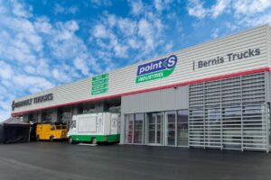 Point S ouvre six centres poids lourds avec Bernis Trucks