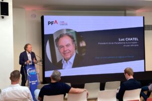 Luc Chatel, PFA : "Il est minuit moins une pour l'industrie automobile"