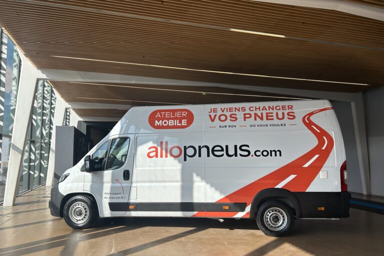 Allopneus réinvente le montage à domicile