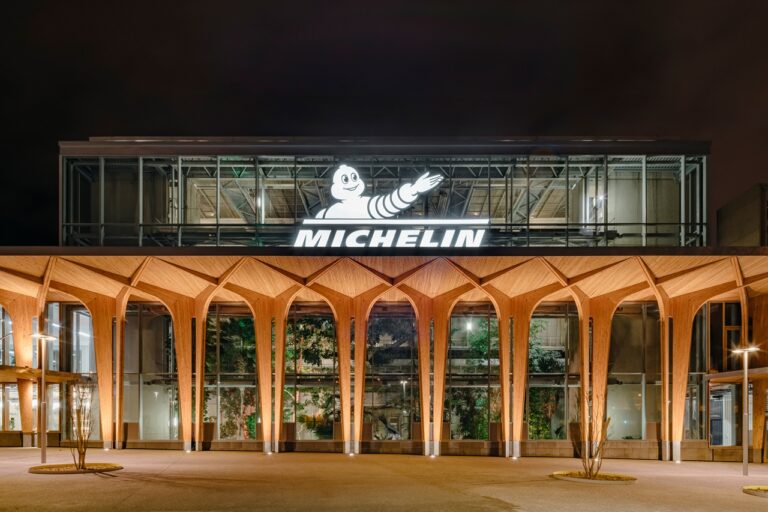 Michelin pointe dans le rouge à l