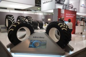 Nouveaux pneus agro-industriels
