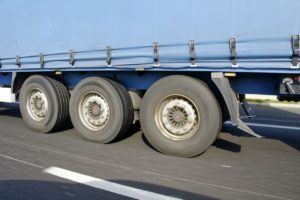Les autorités simplifient les règles de mixage des pneus PL