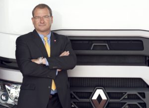 Philippe Gorjux nommé directeur commercial France de Renault Trucks